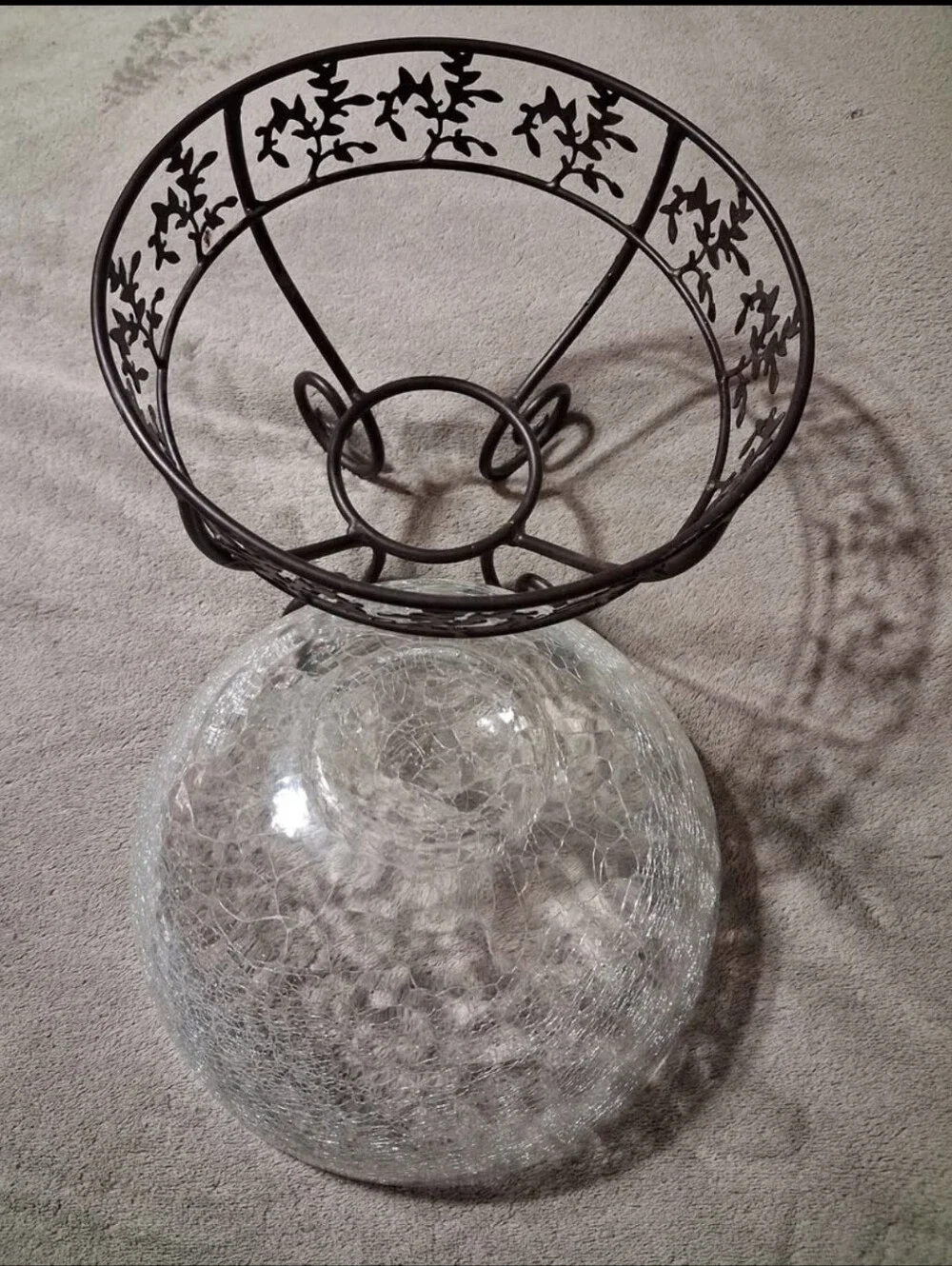Decorative Crackle Glass Fruit Bowl with Black Metal Stand Centerpiece